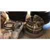 Image 3 : LOT OF MISC PARTS INCL ASSORTED FORKS AND WHEELS