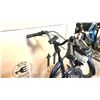 Image 3 : BLACK RTG REGAL FRONT SUSPENSION 8-SPEED ELECTRIC BIKE
