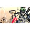 Image 3 : RED RTG REGAL FRONT SUSPENSION 8-SPEED ELECTRIC BIKE