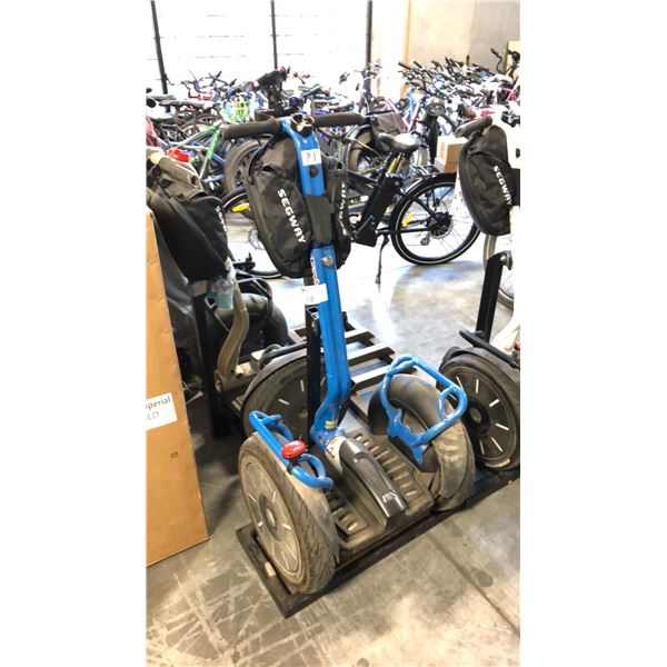 BLUE SEGWAY WOBBLE TWO-WHEELED SELF-BALANCING FORMER RENTAL PERSONAL TRANSPORT UNIT