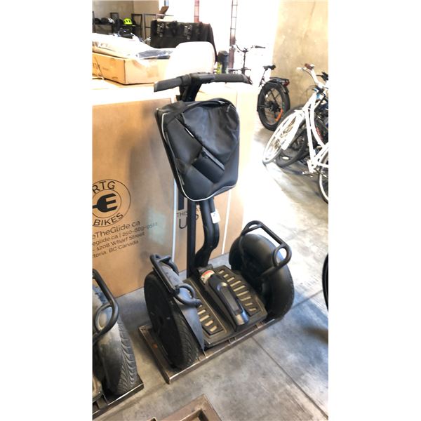BLACK SEGWAY TWO-WHEELED SELF-BALANCING FORMER RENTAL PERSONAL TRANSPORT UNIT