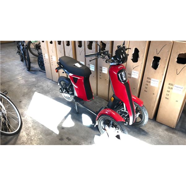 DOOHAN ITANGO HO THREE-WHEELED ELECTRIC SCOOTER - NO CHARGER