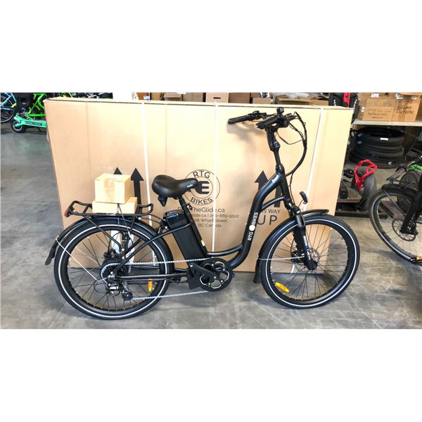 BLACK RTG REGAL FRONT SUSPENSION 8-SPEED ELECTRIC BIKE
