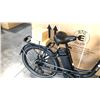 Image 2 : BLACK RTG REGAL FRONT SUSPENSION 8-SPEED ELECTRIC BIKE