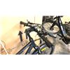 Image 3 : BLACK RTG IMPERIAL FRONT SUSPENSION 8-SPEED ELECTRIC BIKE