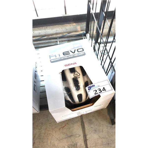 MATTE WHITE SENA SMART R1 EVO CYCLING HELMET W/ BLUETOOTH SIZE MEDIUM
