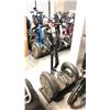 Image 2 : BLACK SEGWAY TWO-WHEELED SELF-BALANCING FORMER RENTAL PERSONAL TRANSPORT UNIT