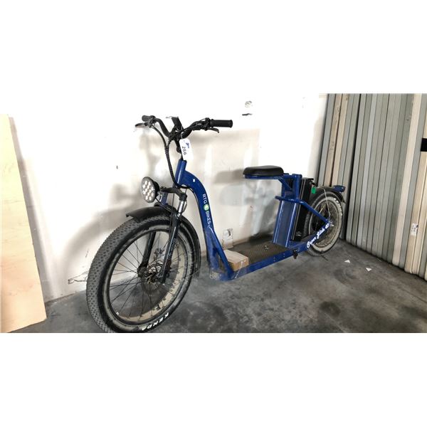 BLUE SUPER GLIDE 4.0 DUAL BATTERY FORMER RENTAL FAT TIRE/SCOOTER - NO KICK STAND