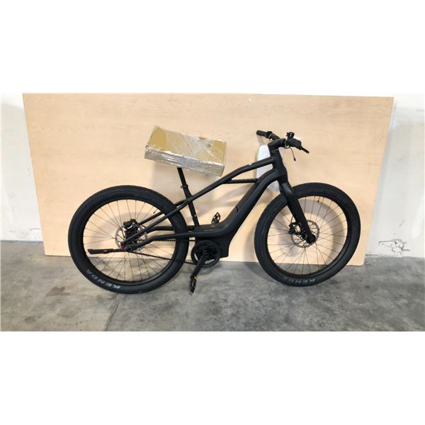 BLACK HARLEY DAVIDSON MOSH/CTY ELECTRIC BICYCLE W/ BATTERY, KEYS AND CHARGER