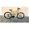 Image 1 : BEIGE HARLEY DAVIDSON BASH-MTN BELT DRIVEN ELECTRIC BICYCLE WITH BATTERY, CHARGER, KEYS AND PEDALS