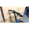 Image 3 : DARK BLUE 500XT 7-SPEED ELECTRIC BICYCLE WITH BATTERY, CHARGER, KEYS AND PEDALS (IN BOX)