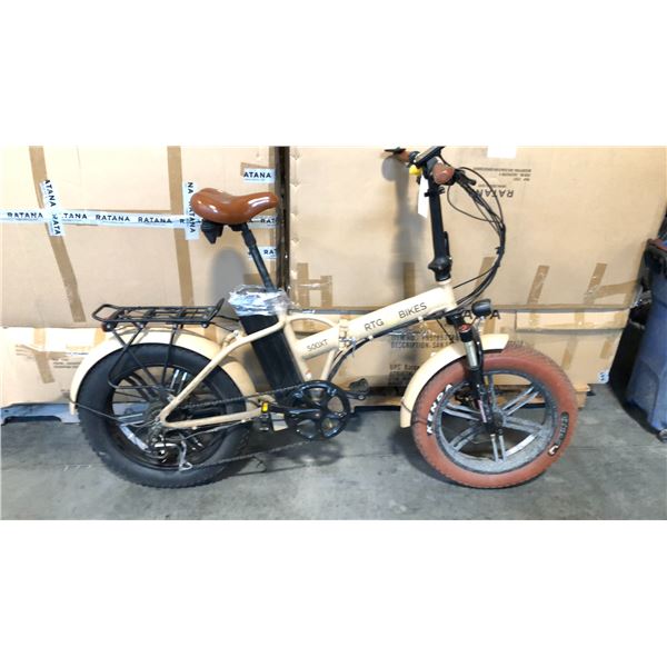 BEIGE 500XT 7-SPEED ELECTRIC BICYCLE WITH KEYS *NO CHARGER, FORMER RENTAL*