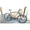 Image 2 : BLACK DIADORA NOVARA 21-SPEED FRONT SUSPENSION MOUNTAIN BIKE