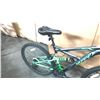 Image 3 : GREY/GREEN HUFFY ROCK CREEK 18-SPEED FULL SUSPENSION MOUNTAIN BIKE