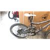Image 3 : GREY KONA CADABRA FULL SUSPENSION 30-SPEED MOUNTAIN BIKE