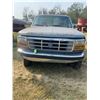 Image 3 : 1992 Ford Grey F250 4x4 s/n: 2FTHF26M9NCA53772 Sold for Parts