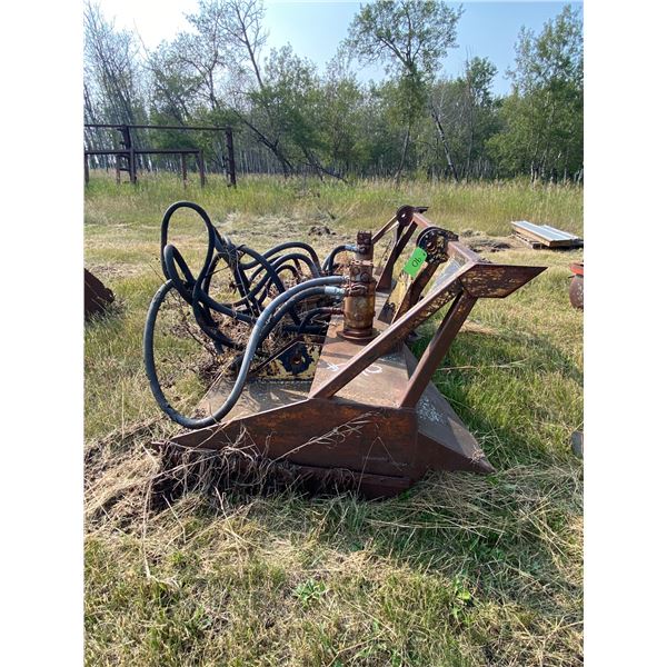 8 ft Heavy duty, Mulcher Mower c/w 2 Hyd, Drive Motors, Sold As Is