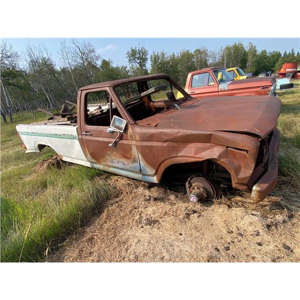 Fire Damaged Ford 4x4 Sold for Parts