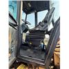 Image 15 : Ford Bidirectional tractor c/w loader & grapple, running order, 18.4x26 tires, showing 7019 hrs, SN.