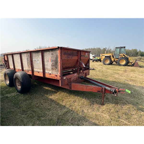 IH 570 manure spreader SN. 1190851C001673