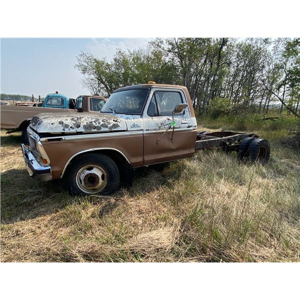 Approx. 1979 Ford F350 One Ton Sold for Parts