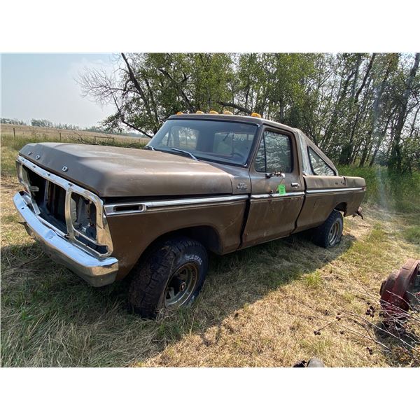 Brown Ford Regular Cab 4x4 c/w Canopy Sold for Parts