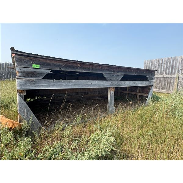 Approx. 16ft Calf Shelter