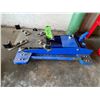 Image 2 : Blue Transmission Rolling Jack