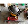 Image 1 : Shop Vac & Red Floor Jack