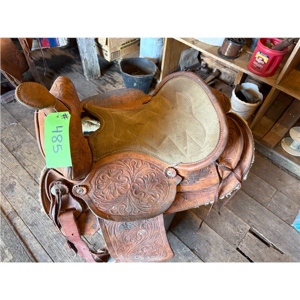 Tan Two Tone Stock Saddle