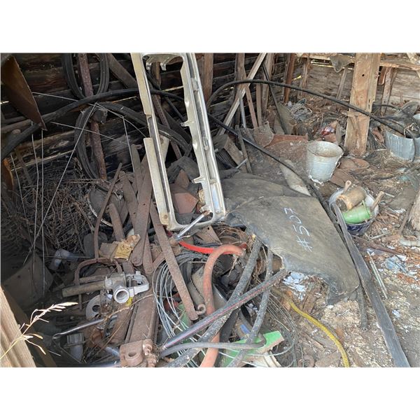 Complete Contents of the Old Black Smith Shop