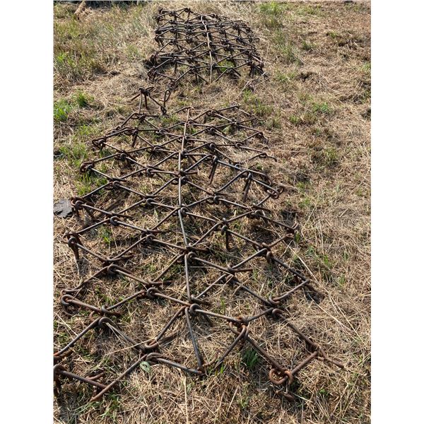 Chain harrows