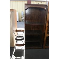 Shelf w/ 2 Chairs