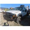 Image 3 : 2005 Ford F450 XL Super Duty Crew Cab | 4X4 | Automatic | Dually 