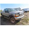 Image 10 : 2001 Ford F350 XLT Super Duty Extended Cab | Power Stroke Diesel V8