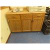 Image 1 : Kitchen Counter 36'' x 26'' x 52'' 