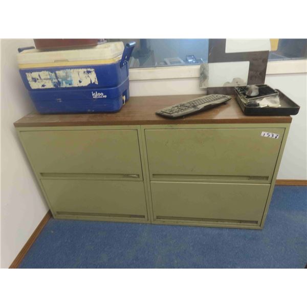 2 Lateral Filing Cabinets 28'' x 18'' x 36'' & 69'' x 18'' x 36'' 