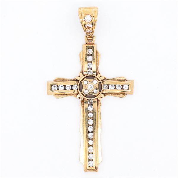 10KYG Latin Cross Pendant