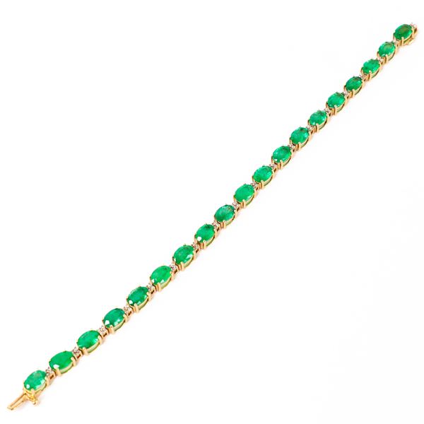14KYG 13.09ctw Natural Emerald & .42ctw Diamond Tennis Bracelet 7"