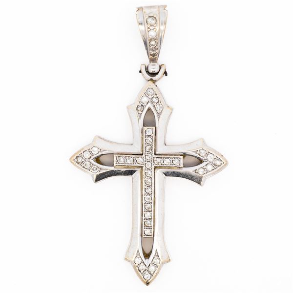 10KWG Large Flared-Arm Cross Pendant, 32.2g
