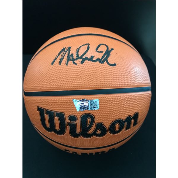 MAGIC JOHNSON SIGNED BASKETBALL ACE COA