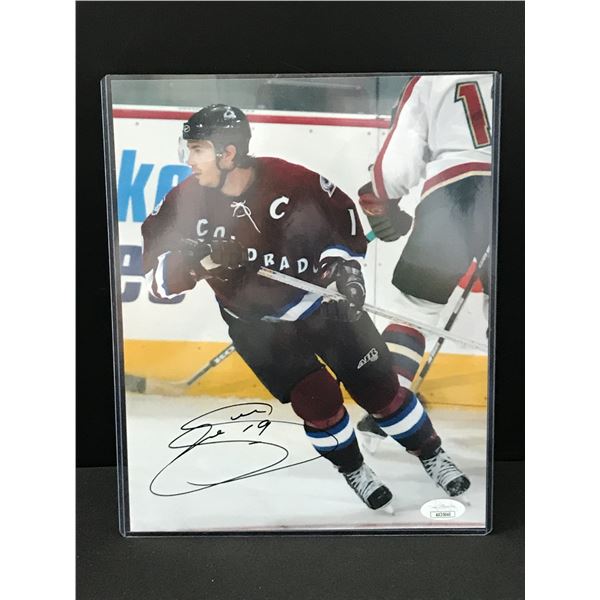 JOE SAKIC SIGNED 8X10 PHOTO JSA