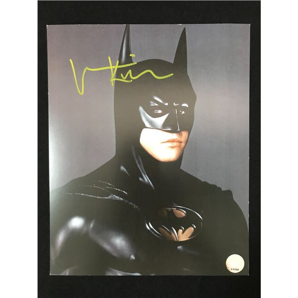VAL KILMER SIGNED BATMAN 8X10 - KB COA