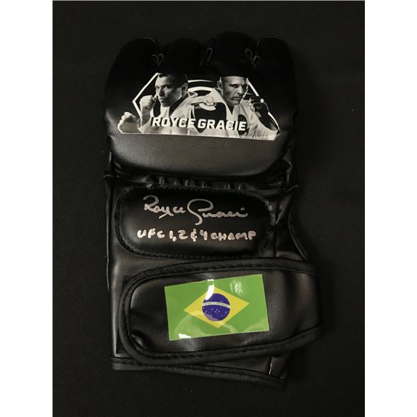 ROYCE GRACIE SIGNED MMA FIGHT GLOVE - BECKETT COA
