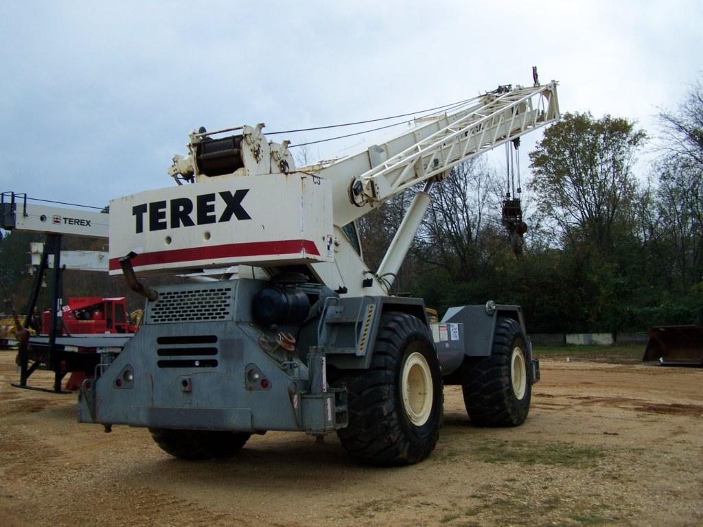 TEREX RT450 ROUGH TERRAIN CRANE