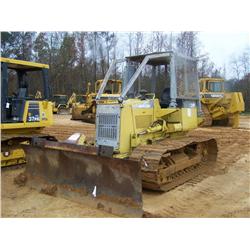 KOMATSU D31P CRAWLER TRACTOR