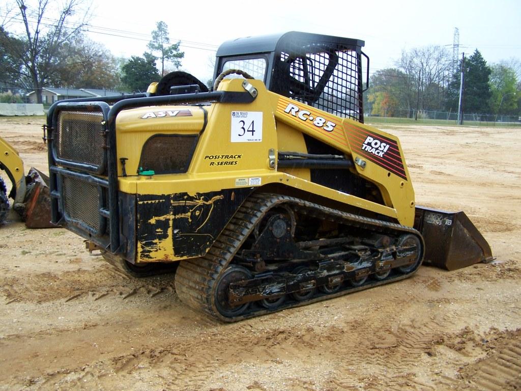 POSITRACK RC85 TRACK SKID STEER LOADER