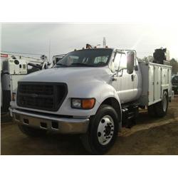 2001 FORD F750XL MECHANICS TRUCK