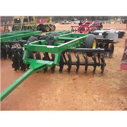 JOHN DEERE 8' DISC