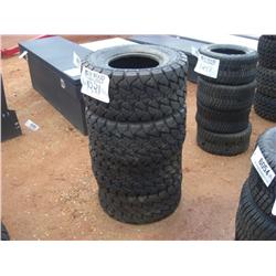 (1) LOT TURF TIRES